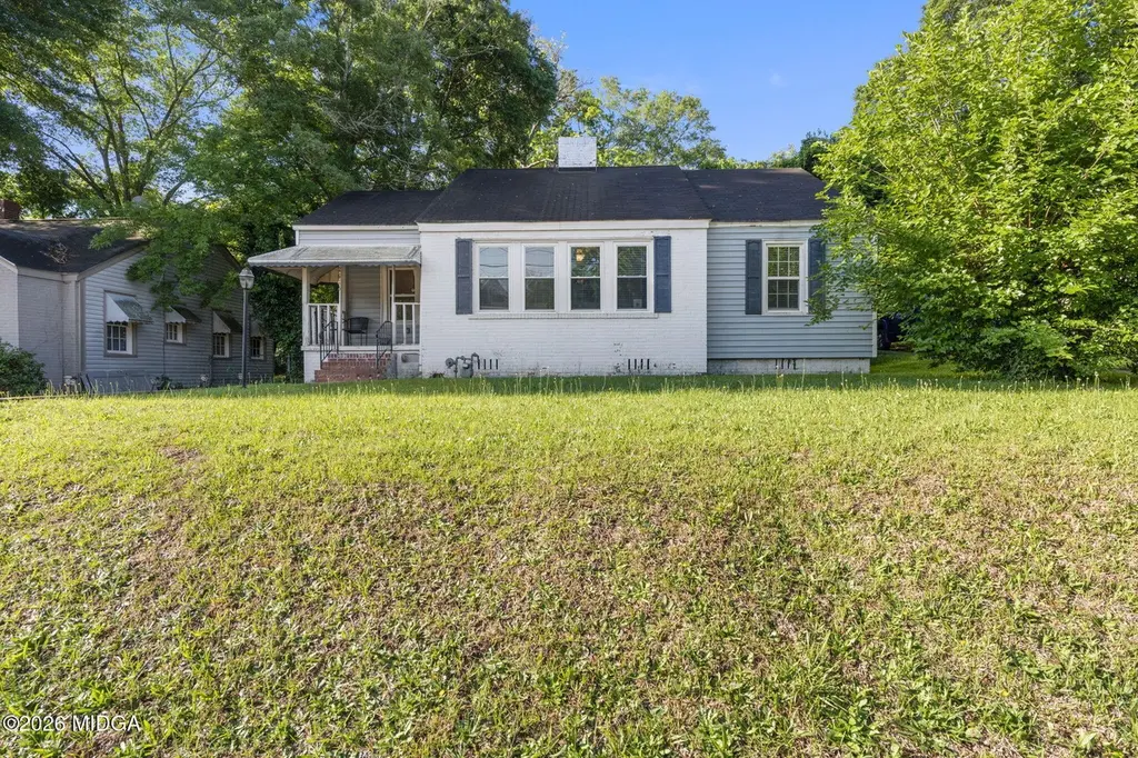 2668 Suwanee Ave