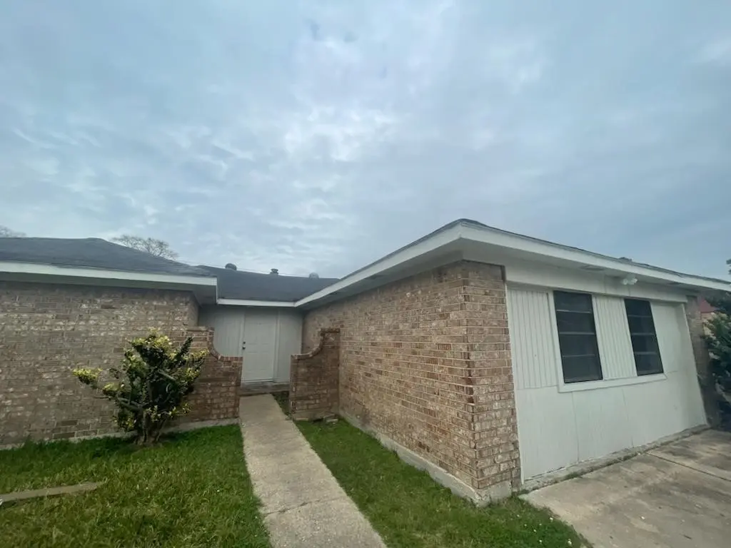 12779 Enchanted Path Dr