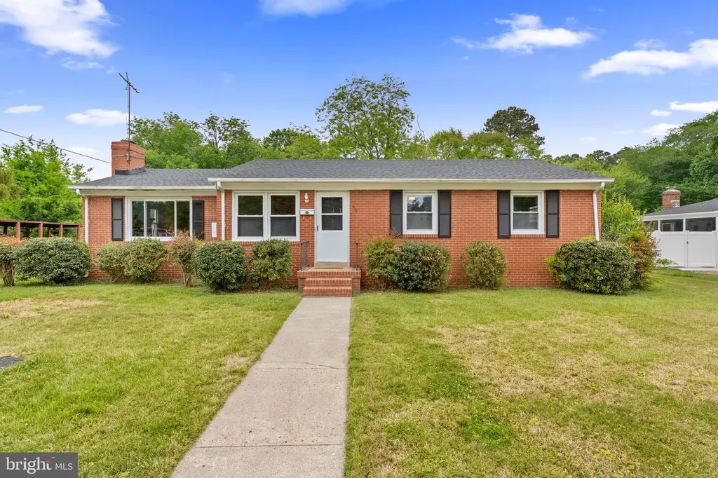 408 Wesley St