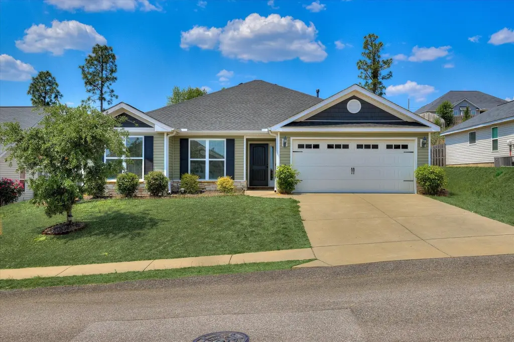 7114 Grayson Dr