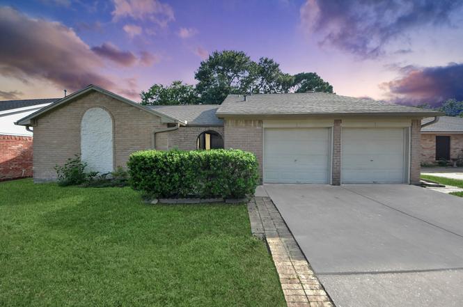 4219 Stonehenge Trl