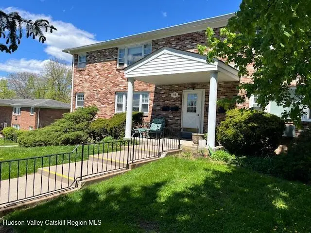 136 N Chestnut St Unit 16a