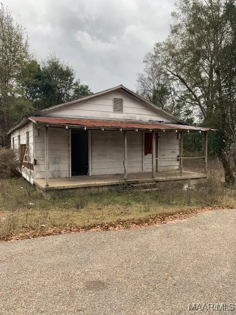 2413 West Dr