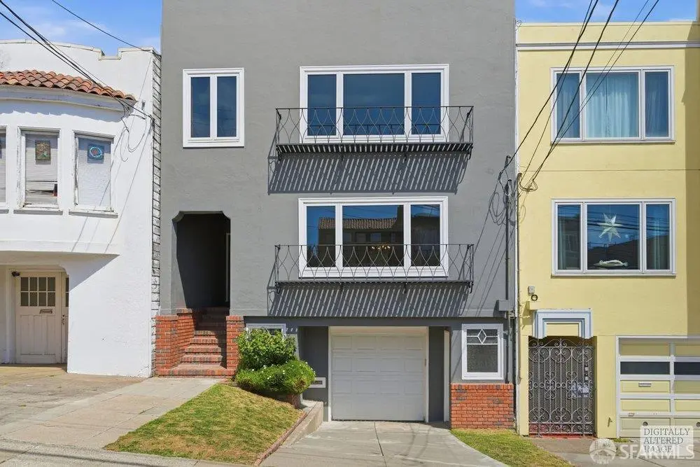 546-548 41st Ave