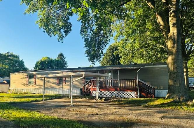 13 Deerpath Rd
