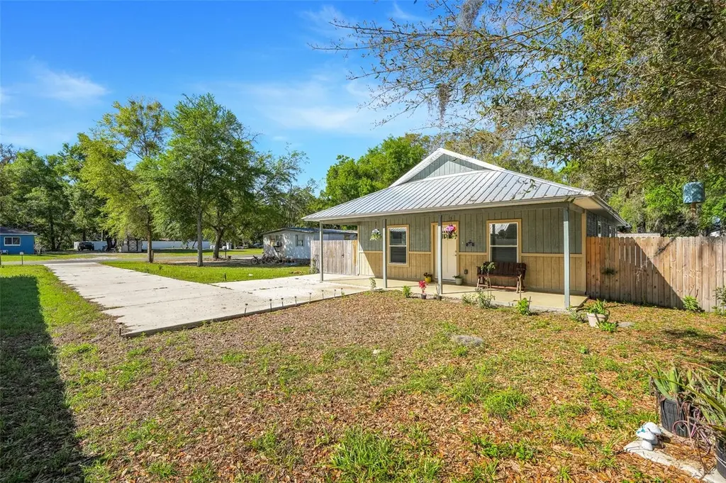 342 NW 9th Ave