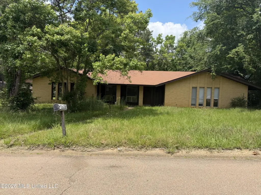 4224 Cypress Dr
