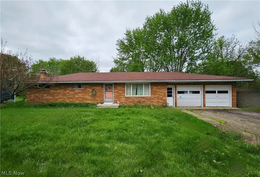 13681 Kaufman Ave NW