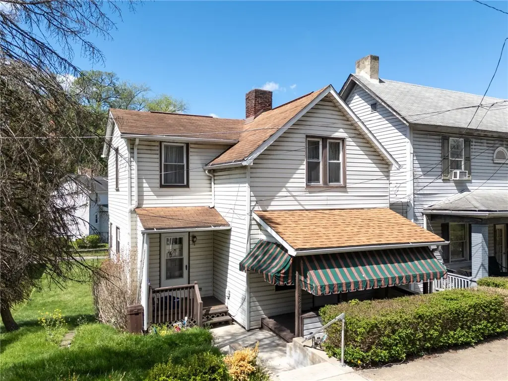 226 Elm St