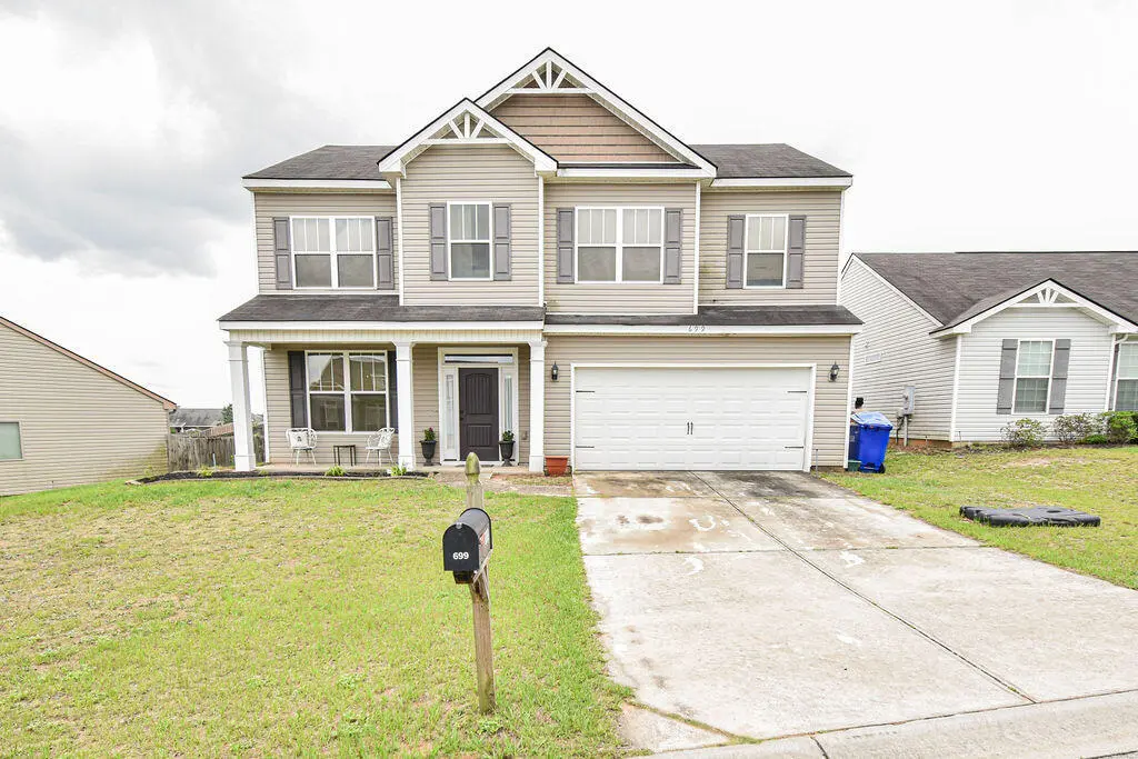 699 Turning Crest Ln