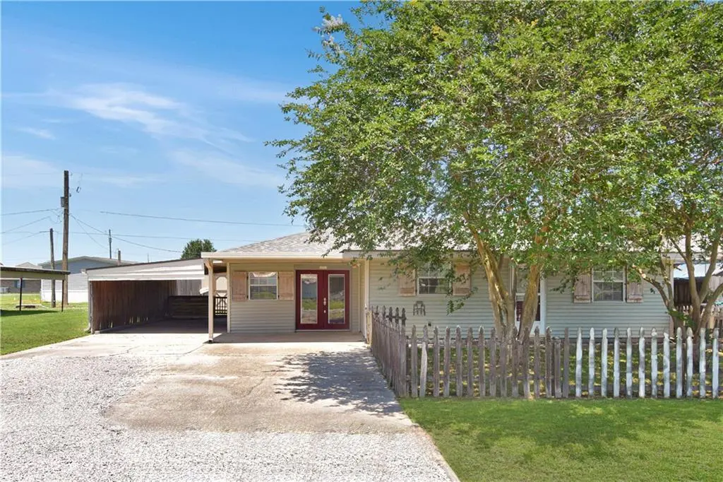 111 Green Acres Dr