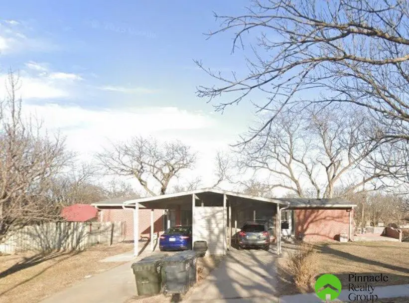 3712-3718 NW 51st St
