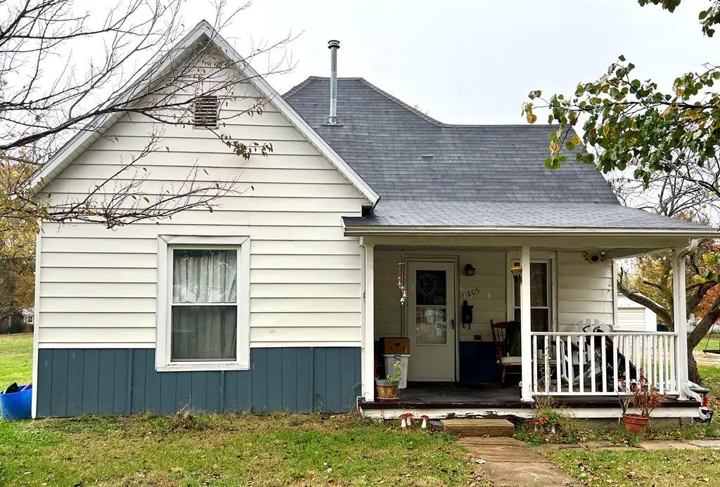 205 Pace St