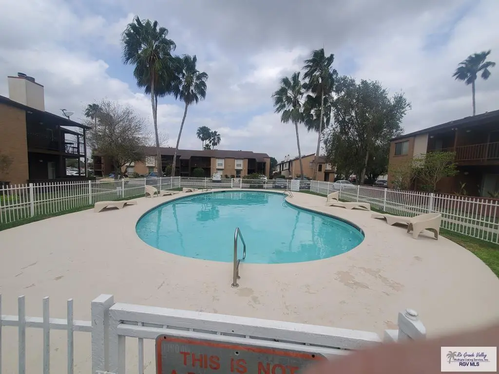 4601 Carmen Ave #1805