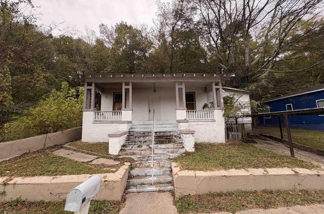 236 Walnut St