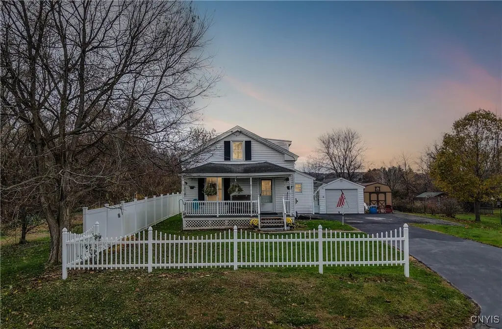 159 Pine Grove Rd