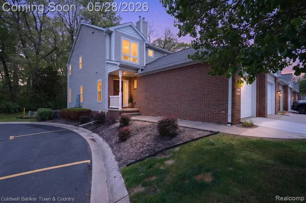 5551 Woodruff Shore Dr