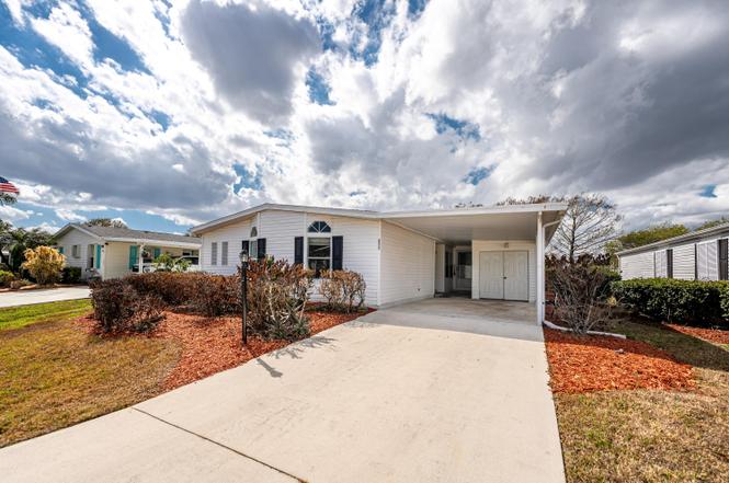 8029 Meadowlark Ln