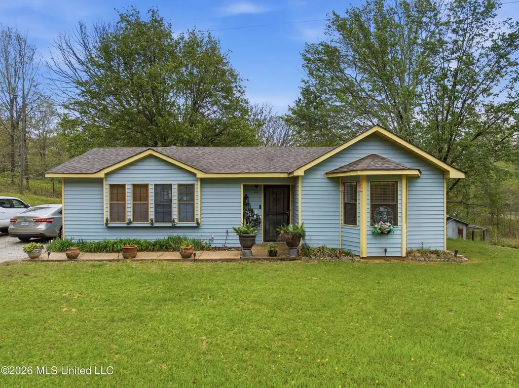 436 Flag Lake Rd