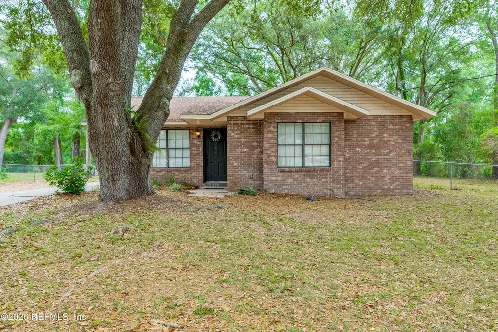 263 SW Dante Ter