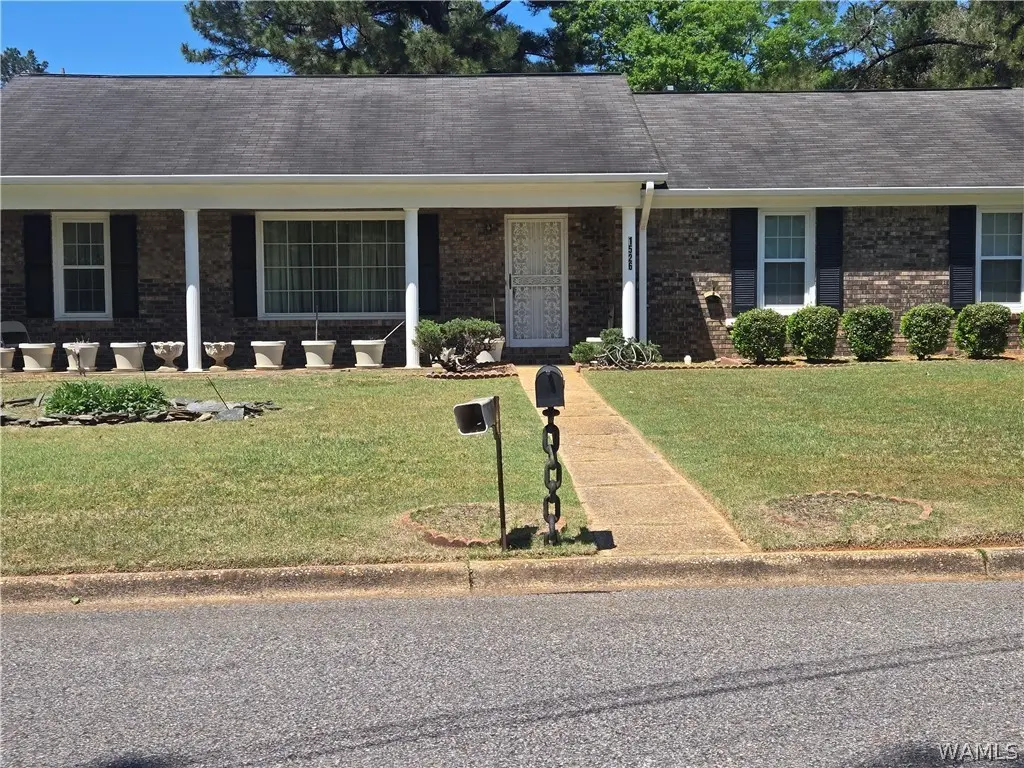 1526 Wakefield Dr