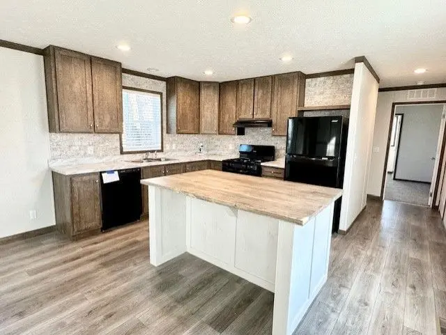 1449 Pheasant Run