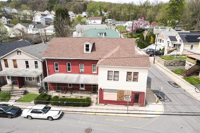 163-167 Willow St