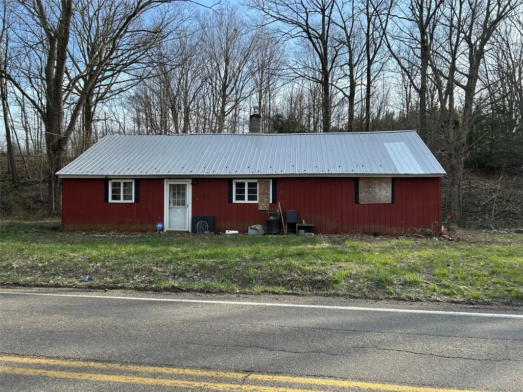 7072 Findley Lake Rd