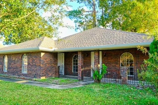 503 Criswell Ct