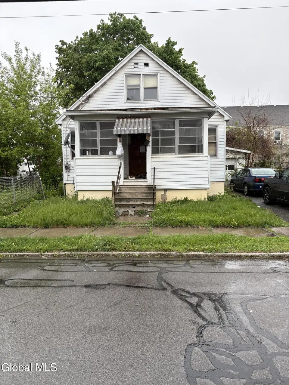 1833 Avenue A