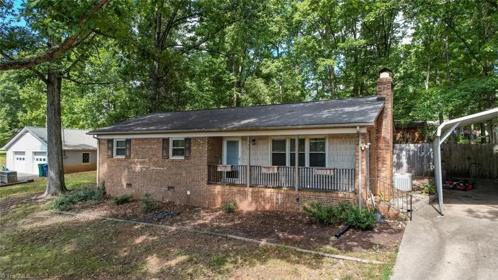 131 Regency Dr