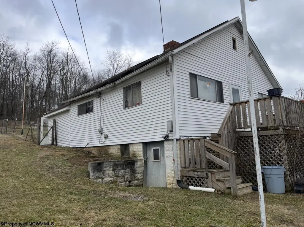 37 Trenton St