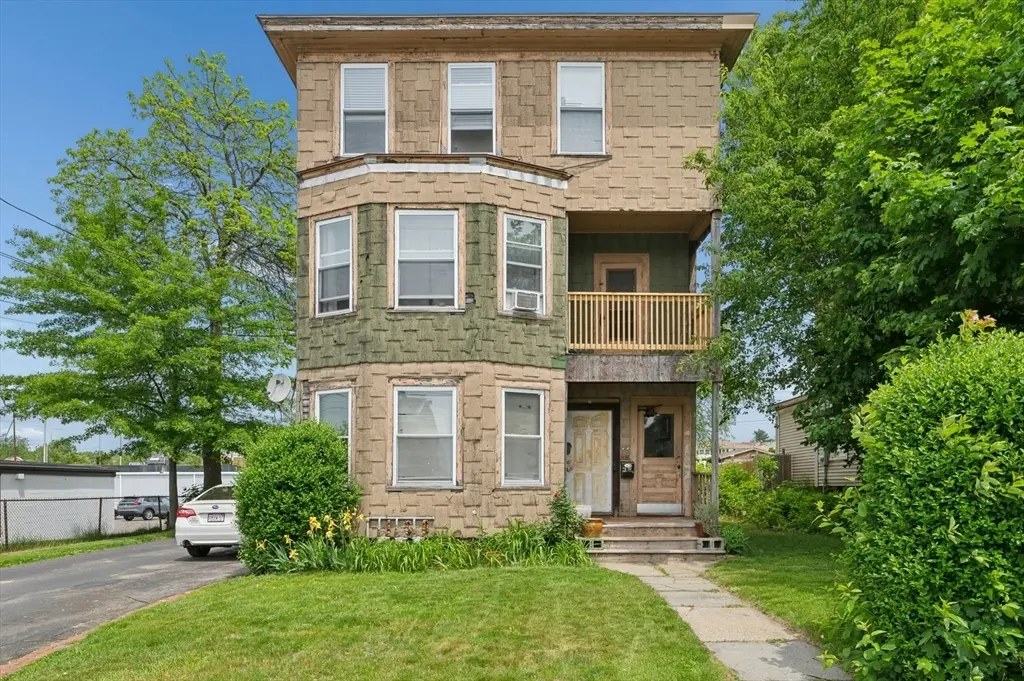 1 Summerhill Ave