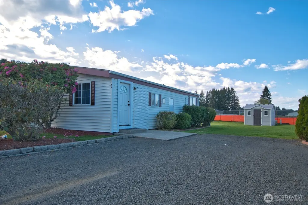 9900 Blomberg St SW #9
