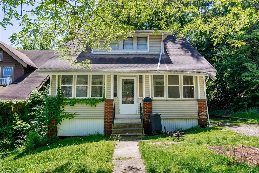 628 Lakemont Ave