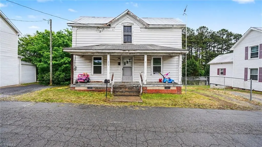 308 Bristol St