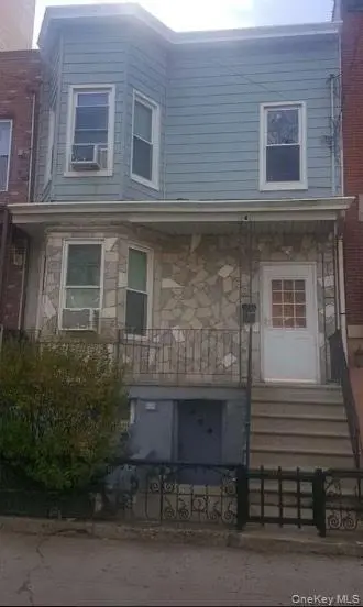 2304 30th Ave