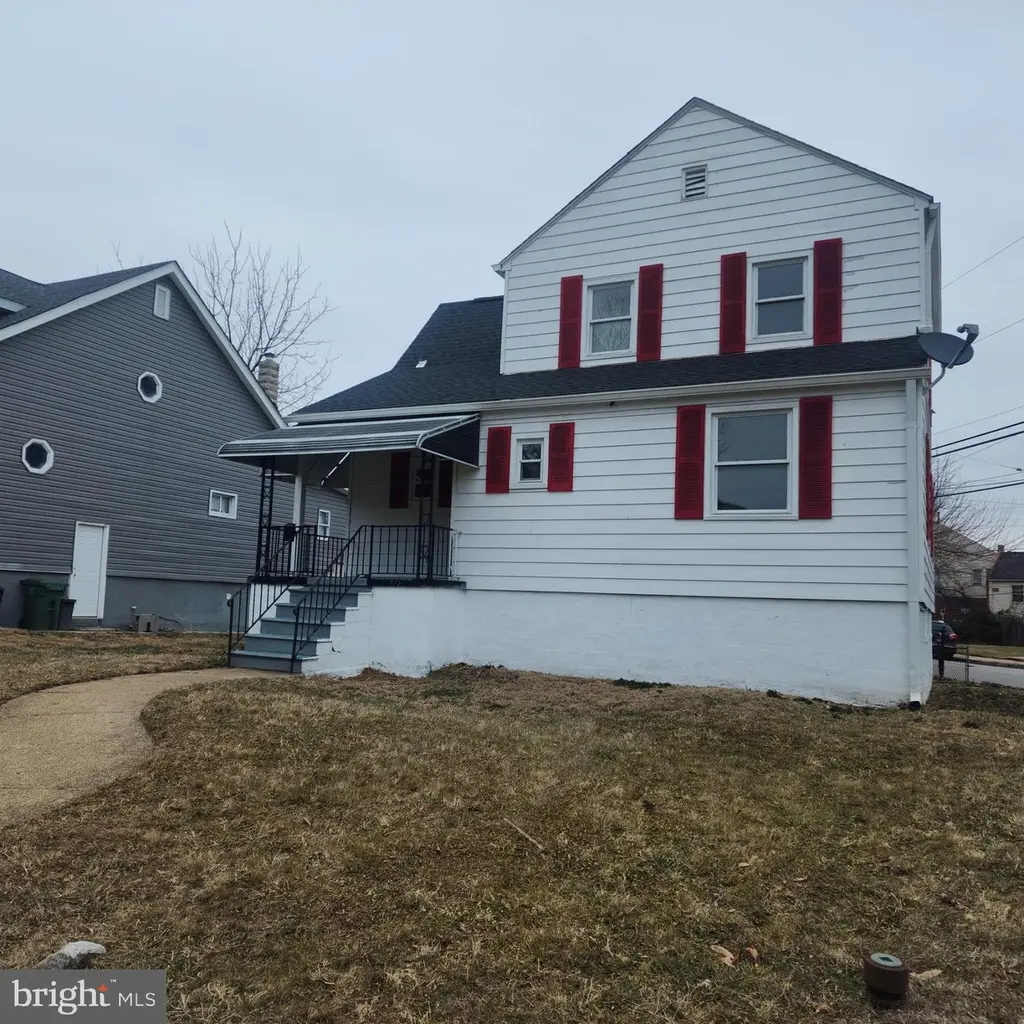 3800 Fernhill Ave