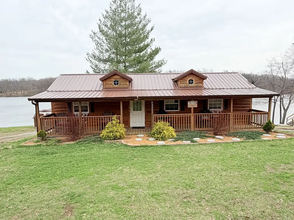 845 Lakeview Rd