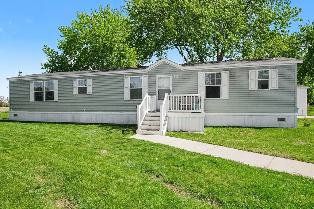 1558 W Shawnee Lot 163