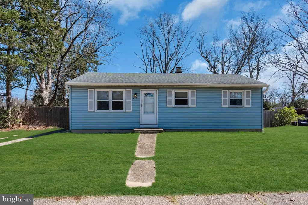 215 Scammell Dr