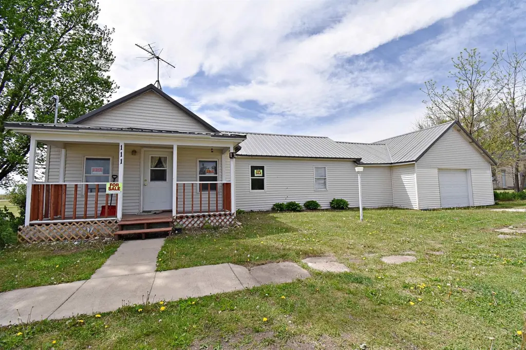 111 N 2nd St