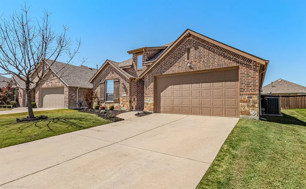 1276 Meridian Dr
