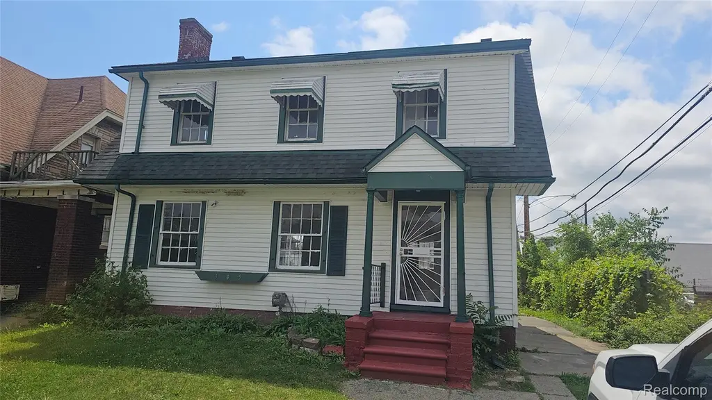 345 W Nevada St