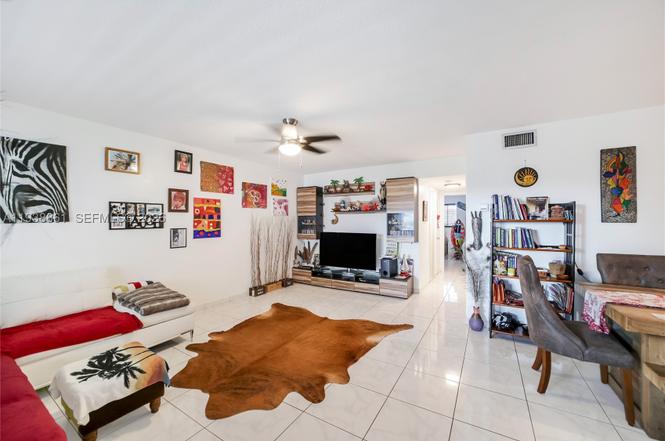 541 Blue Heron Unit 205C