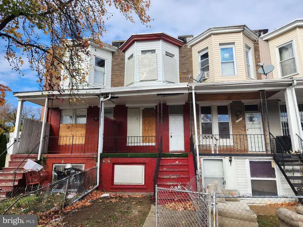 3424 W Belvedere Ave