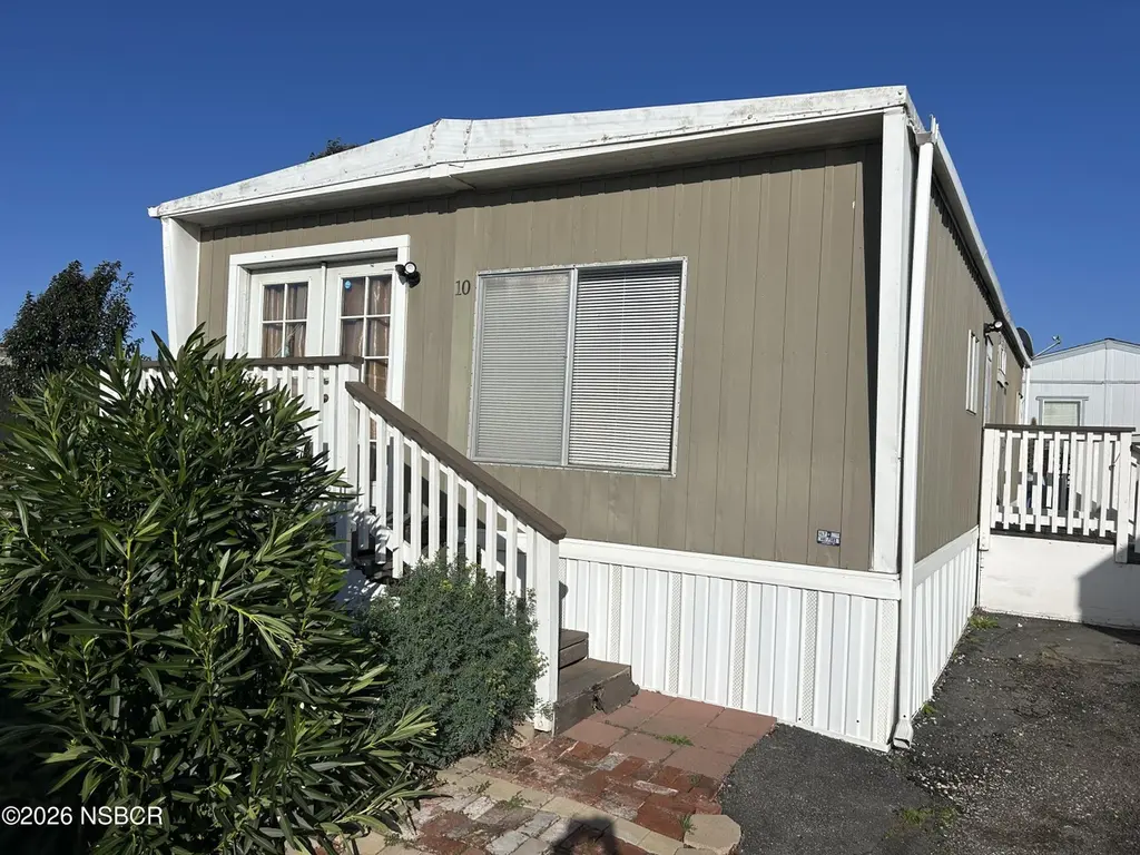 610 E Pine Ave #10