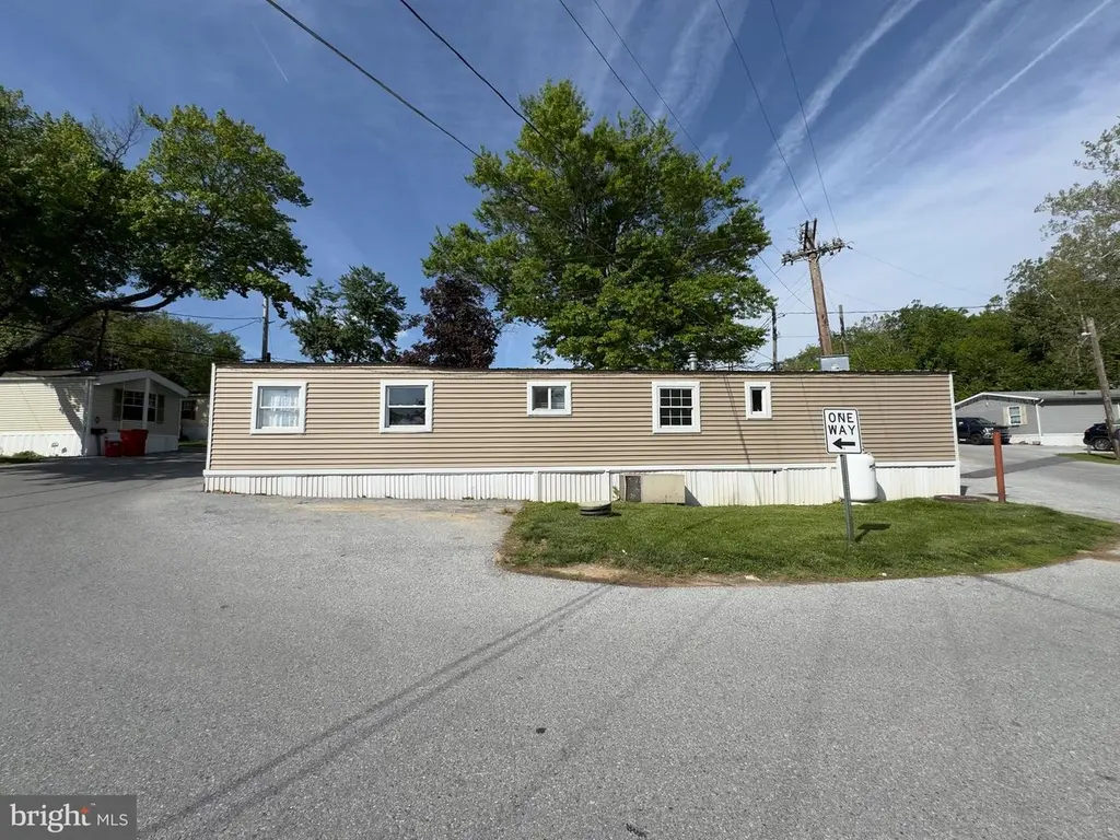 41 Dillan Dr