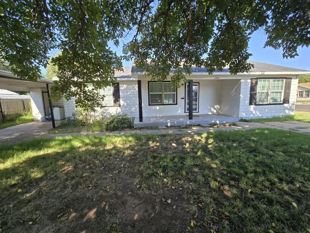1011 Wayland