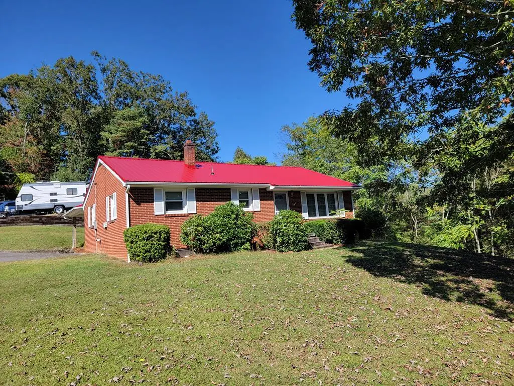 177 South Edgewood Dr